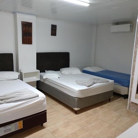 Pousada Guesthouse Kazapraia Понтал-ду-Парана Экстерьер фото